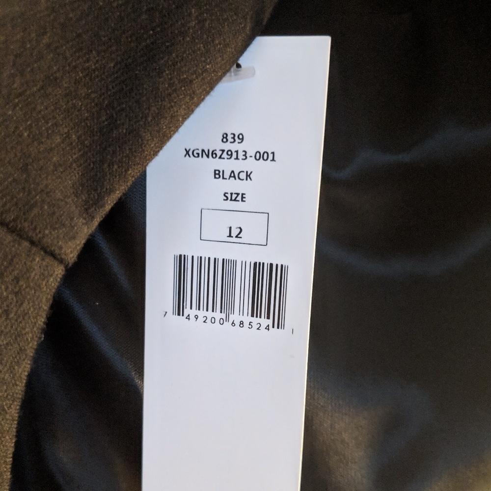NWT BCBGenerarion cut out dress - Picture 8 of 8